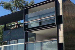 Guillotine_Glazing_Thumb