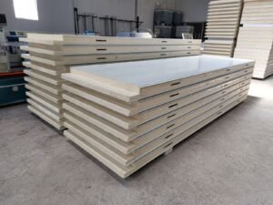 Stacked insulated sandwich panels