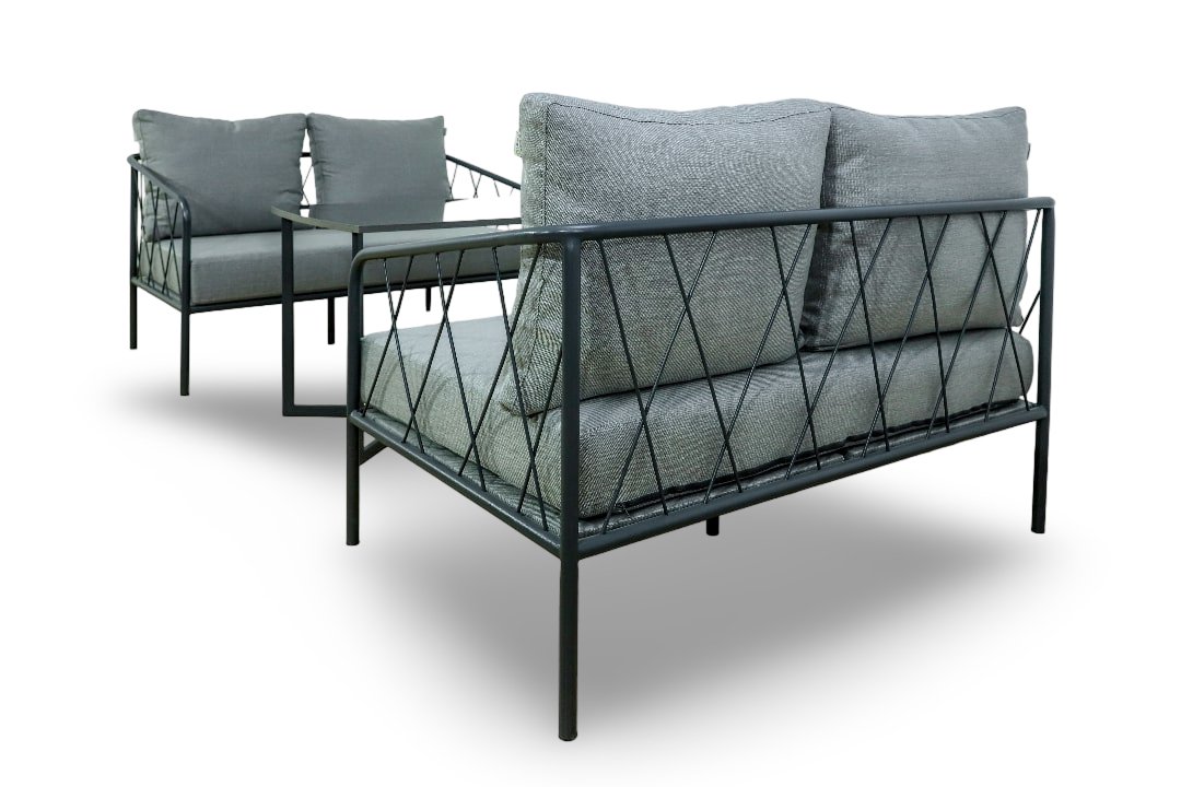 Lattice metal lounge set view 4